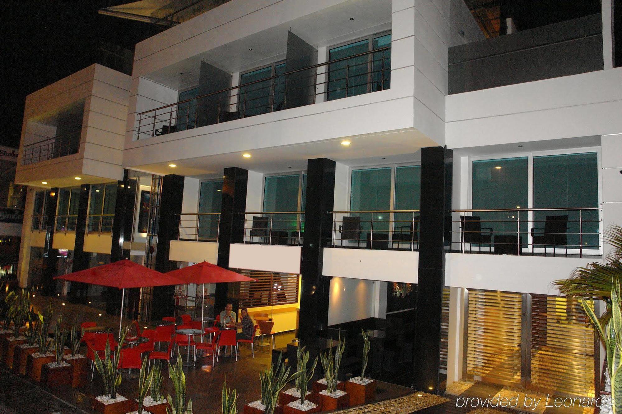 Zi One Luxury Hotel Pereira Exterior photo